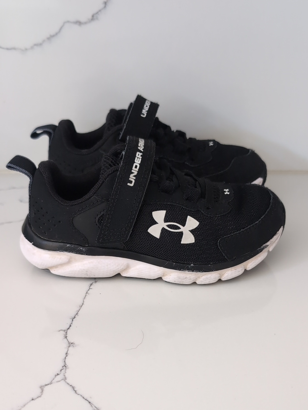 Toddler Under Armour Sneakers Black Size 11